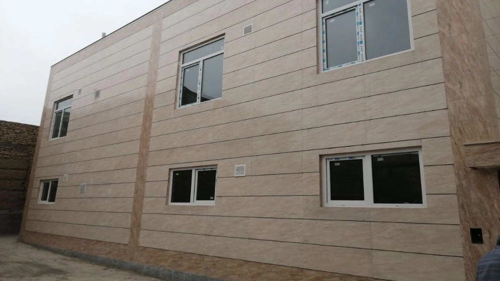 PVC kapı ve pencere fotoğrafı, Tahran'daki Adak penceresi