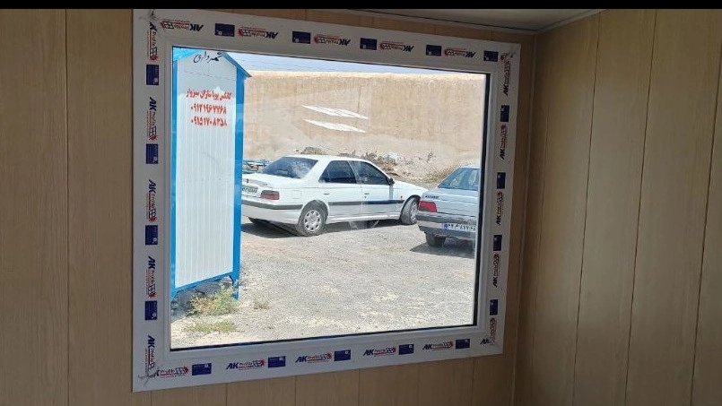 تعویض پنجره های کانکس سیار شهرداری با پنجره های upvc