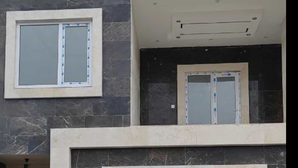 تنفيذ نافذة UPVC المزدوجة في Chamestan Mazandaran