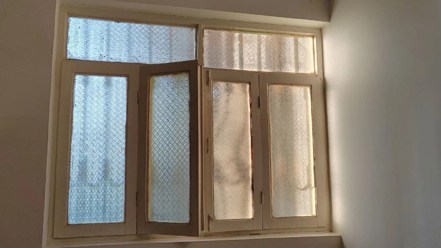 تعویض پنجره های چوبی با upvc مازندران